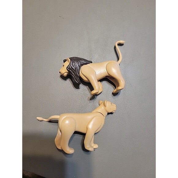 Playmobil Wiltopia Lion Zoo Safari Circus Animal Figure Replacement King - Picture 3 of 11